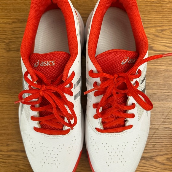 ASICS White and Red Sneakers - Picture 3 of 5